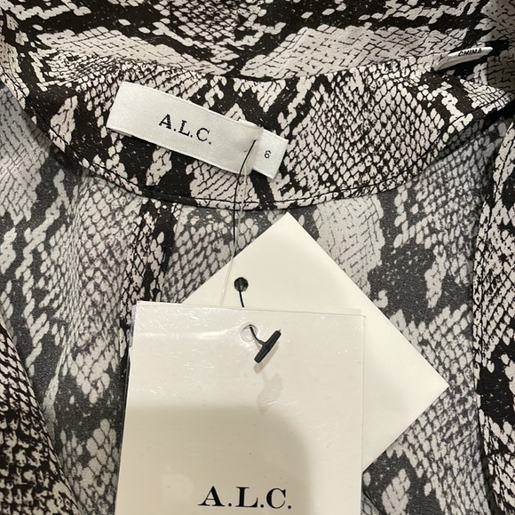 A.L.C. Noreen Python snake print silk oversized blouse NWT - Picture 8 of 16